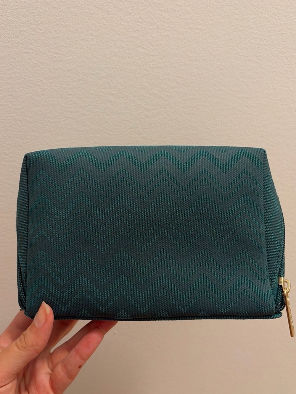 Missoni Teal Chevron Travel Pouch with Gold Accent - Picture 2 of 3